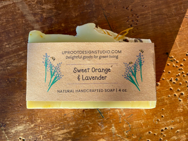 Handmade Scented Soap w. Foraged, Natural, Organic Ingredients for a Refreshing Spa Experience (Assorted)