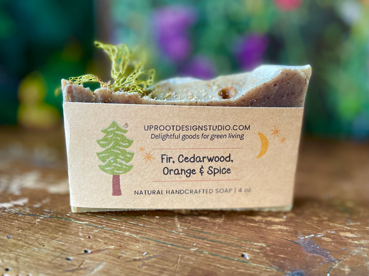 Handmade Scented Soap w. Foraged, Natural, Organic Ingredients for a Refreshing Spa Experience (Assorted)