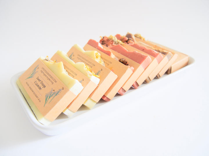 Handmade Scented Soap w. Foraged, Natural, Organic Ingredients for a Refreshing Spa Experience (Assorted)