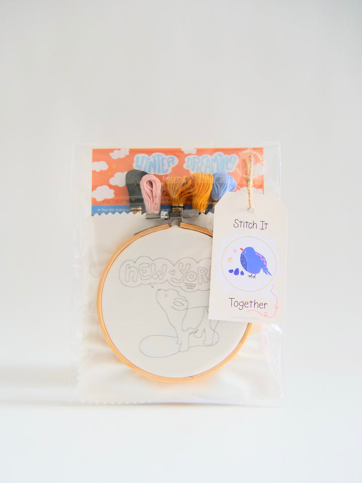 "New York!" Adorable Howling Dog Eco-Embroidery Kit (Joyful Threads / Winter Dreaming)