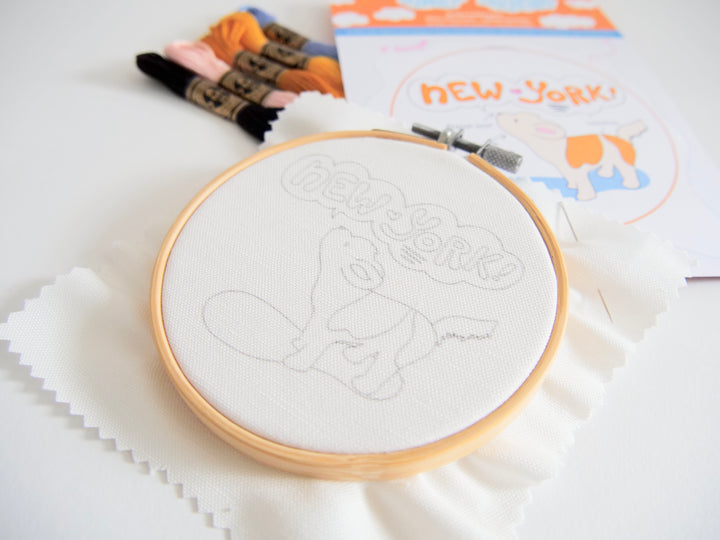 "New York!" Adorable Howling Dog Eco-Embroidery Kit (Joyful Threads / Winter Dreaming)