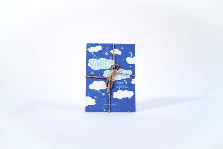 Winter Light Candle Relaxation Set: "Imagine" Scented Candle (Vanilla Liqueur + Oak), Meditation Card + Mindfulness Journal (Winter Dreaming)