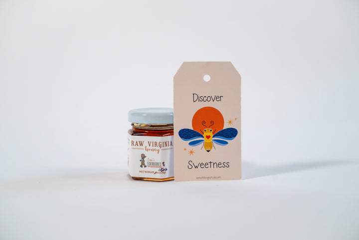 "Winter Wellness" Gift Box: Chamomile Eye Pillow, Uplifting Teas, Honey, Soy Candle & Greeting Card (Winter Dreaming)
