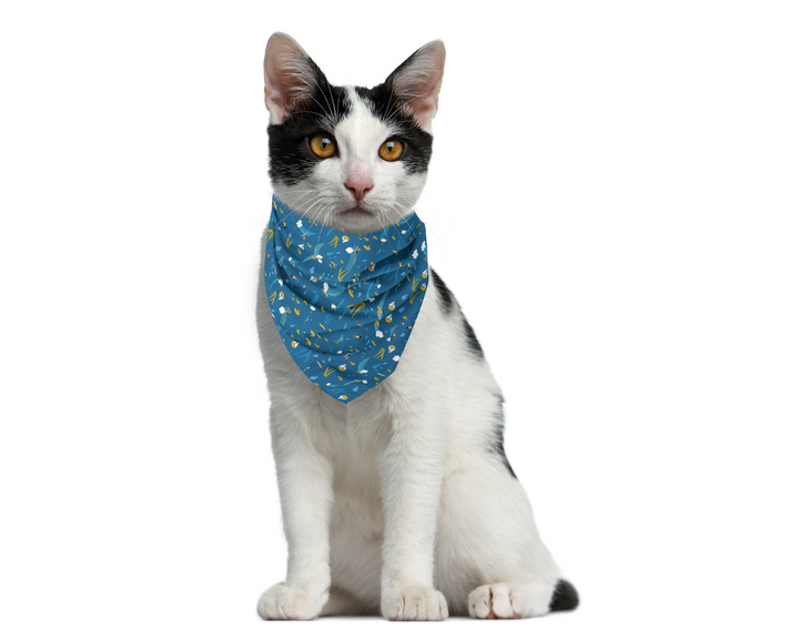 100% Organic Cotton Hand-Sewn Pet Bandana with "Ocean Bubbles" Pattern - Assorted Colors (Green Paws)